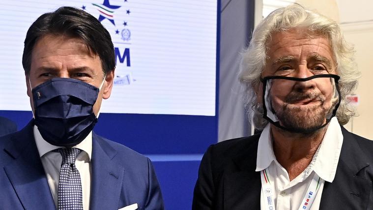 Giuseppe Conte und Beppe Grillo in einem Foto aus dem Jahr 2019