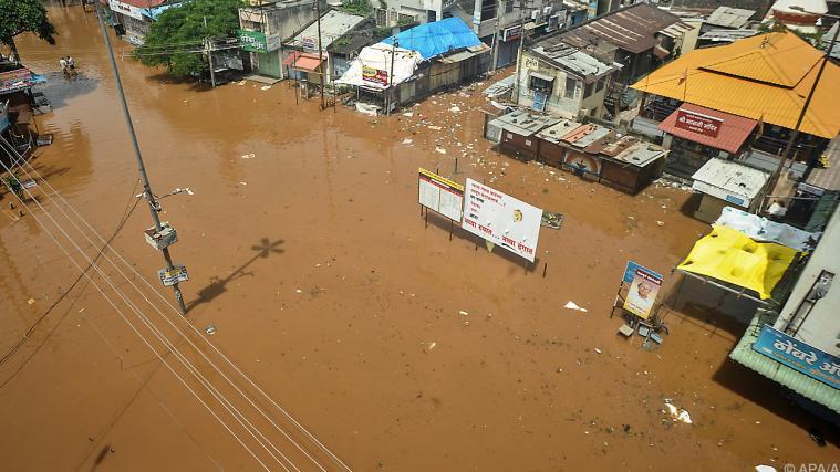 Heftige Überschwemmungen gab es in der Region Maharashtra.