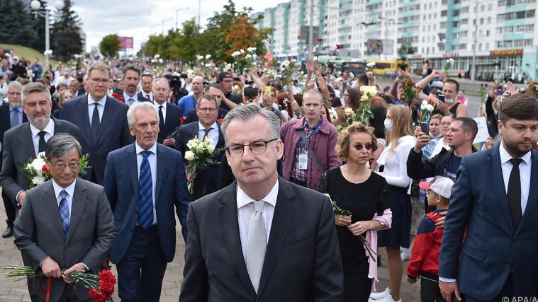 Kritik an Ausreiseaufforderung an Botschafter Schübel auch aus Wien.
