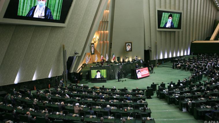 Kritiker befürchten ein Ende vieler Online-Plattformen im Iran.