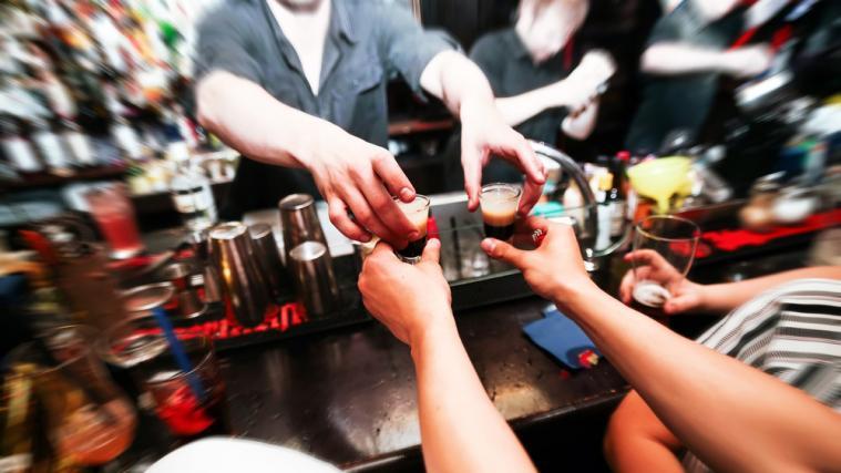 Laut einer Studie sollen 4 Prozent aller Krebserkrankungen mit Alkohol in Verbindung stehen.