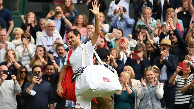 Roger Federer wurde bei seinem vielleicht letzten Auftritt in Wimbledon frenetisch gefeiert.