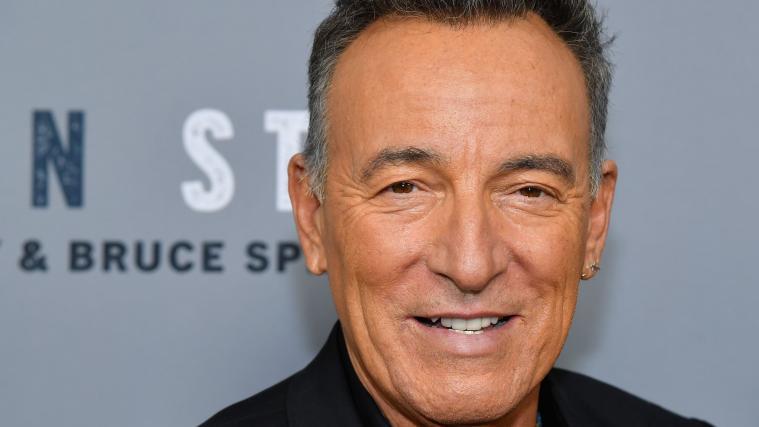 Zahlreiche Autobahn-Raststätten in New Jersey sollen nach aus dem US-Bundesstaat stammenden Stars benannt werden: Bruce Springsteen lehnt ab.