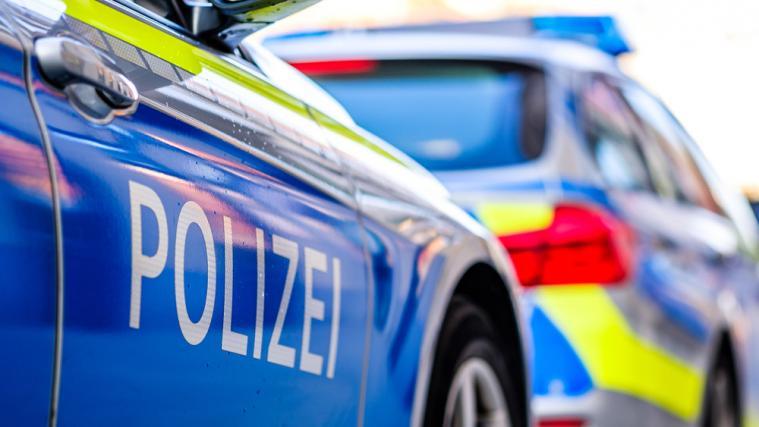 Bei den Untersuchungen durch Spezialisten des Landeskriminalamtes Hessen konnten in den an der Uni sichergestellten Lebensmitteln Stoffe nachgewiesen werden, die zu den aufgetretenen Symptomen geführt haben könnten. Studenten hatten etwa blaue Arme und Beine.
