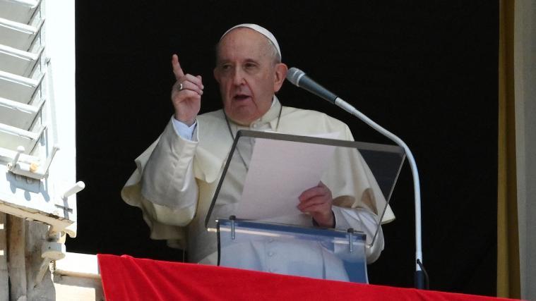 Der Papst mahnte die Gläubigen auf dem Petersplatz.