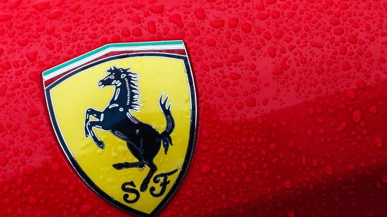 Ferrari Fahrt Mehr Gewinn Ein