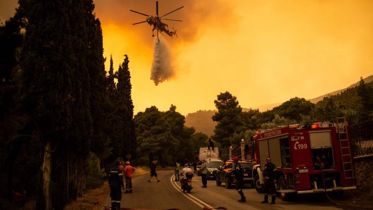 Die Ortschaft Vilia wurde vor den Flammen gerettet.
