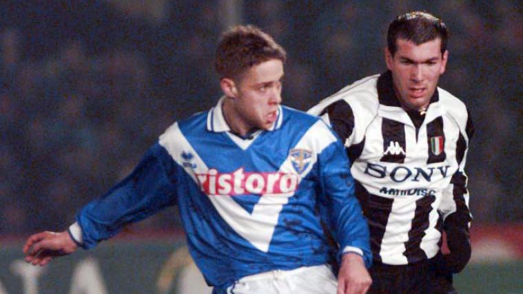 Ivan Javorcic in der Serie A gegen Zinedine Zidane: Der Kroate galt – zusammen mit Andrea Pirlo – als das größte Talent von Brescia.