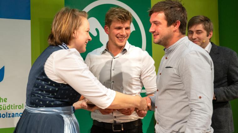 Josef Obkircher und Andreas Kalser von „Kirnig Südtiroler Edelpilze“ sind die innovativsten Jungbauern Südtirols, die bei der 3. Ausgabe des IM.PULS-Innovationspreis gewonnen haben.
