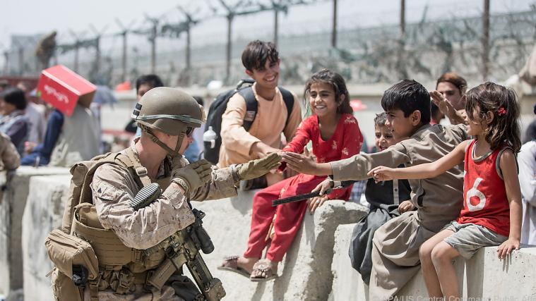 Knapp 10 Mio. Kinder in Afghanistan brauchen humanitäre Hilfe.