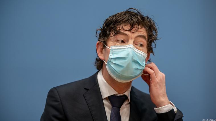 Virologe: Booster im Herbst nur für Senioren und Risikopatienten.