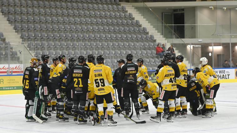 Am Mittwoch hatte der HC Pustertal – im Rahmen einer Trainingseinheit – den ersten öffentlichen Auftritt in der neuen Intercable Arena.