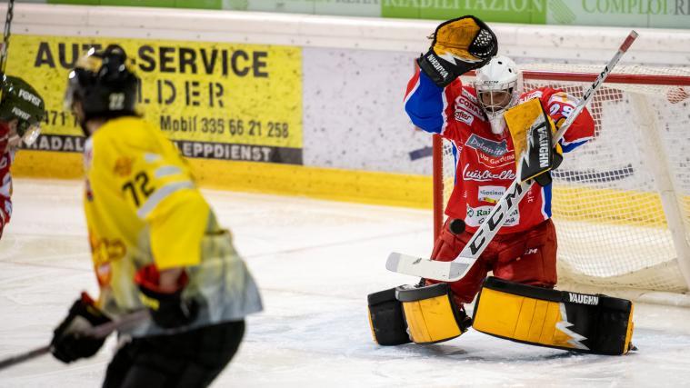 Gröden-Goalie Colin Furlong bot eine überragende Leistung.