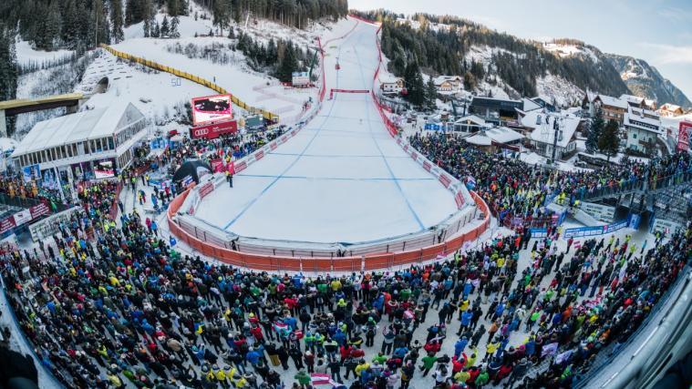 Die ersten Tickets für die Saslong-Rennen sind verkauft, doch wie viele Fans dürfen am Ende dabei sein?