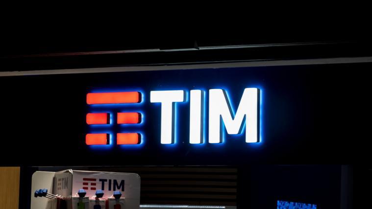 Ein US-Fonds plant offenbar die vollständige Übernahme der Telecom Italia.