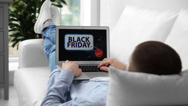 Schnäppchen ergattert oder Geld weg? Auch am Black Friday ist Vorsicht geboten, denn auch Betrüger nützen diesen Tag.