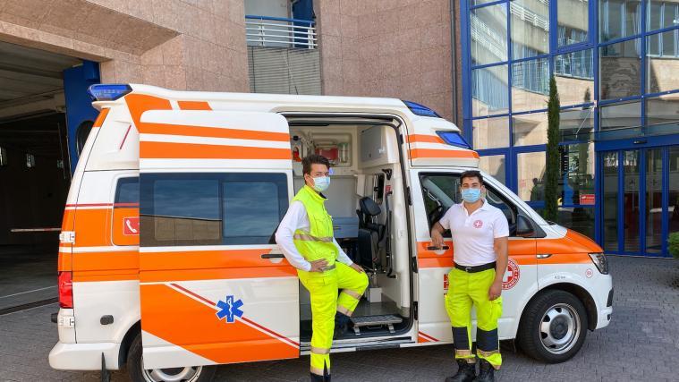 Krankentransporte müssen bereits am Vortag vorgemerkt werden.