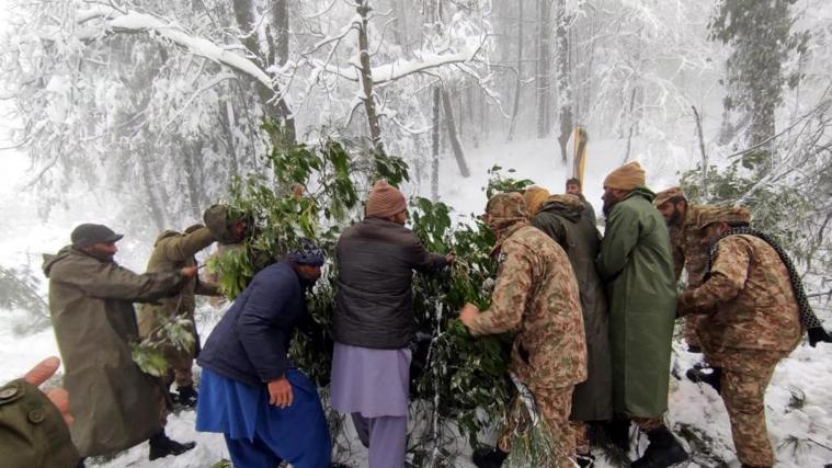 Heftiger Schneefall in Murree.