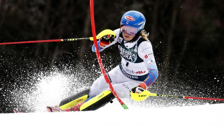 Mikaela Shiffrin macht Jagd auf die Halbzeitführende Petra Vlhova.