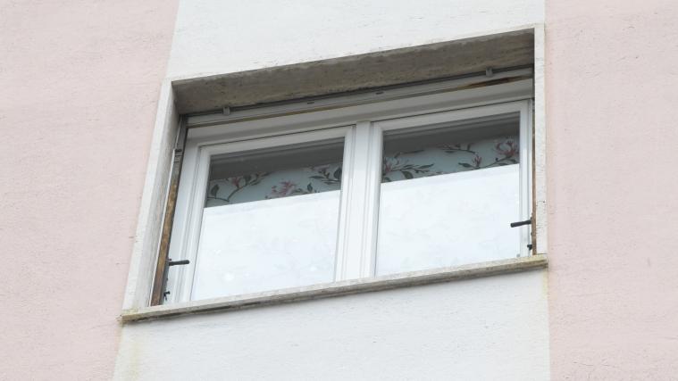 s plus Bozen: Dreijähriger stürzt aus Fenster –  Nachbarn schildern Schreckmomente