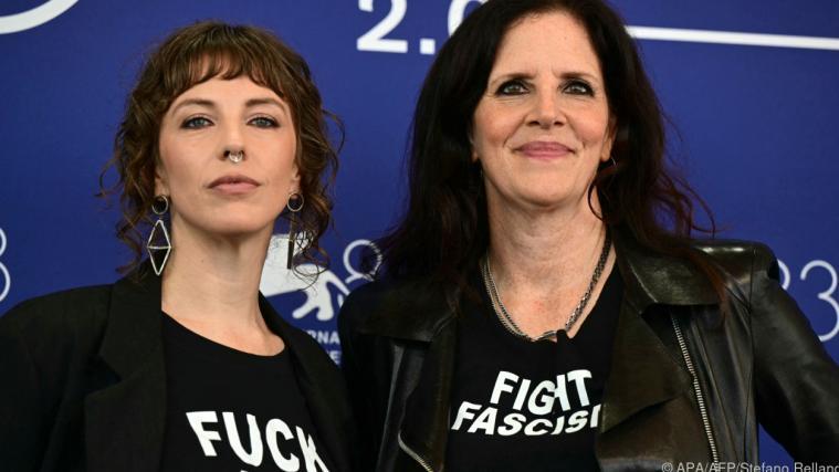 schock-doku-ber-ice-eins-tze-feierte-premiere-in-venedig-kultur